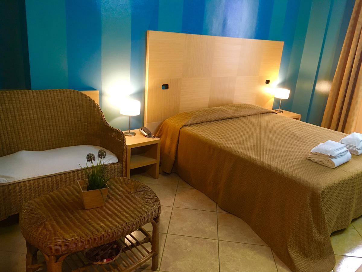 Hotel Villa Mare 奥塔维拉米奇 外观 照片