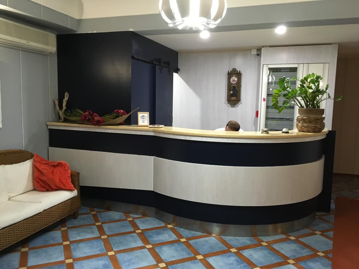 Hotel Villa Mare 奥塔维拉米奇 外观 照片