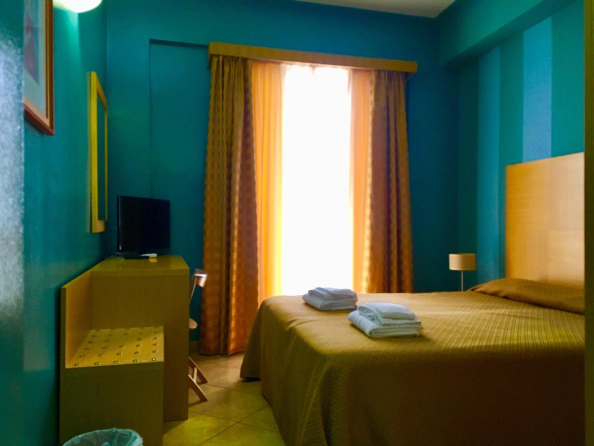 Hotel Villa Mare 奥塔维拉米奇 外观 照片